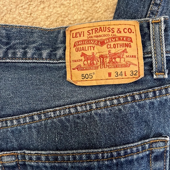 Men’s 505 Regular fit Levi’s - Picture 4 of 4